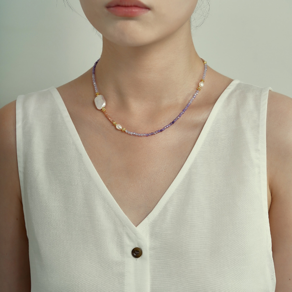 Morning Glory Amethyst Natural Pearl Necklace, mixed with natural fresh-water pearl.