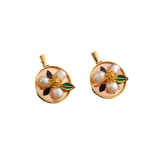 Natural Freshwater Pearls Oil Painting Earrings - Monet's Garden flower, the flower consists of 3 natural freshwater pearls with an alloy stamen in the center.