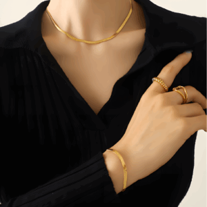 Flattened Snake Bone Necklace | Titanium Steel Plating | Daily Outfitting | Daily Waterproof | φ3 mm