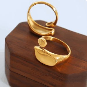 Minimalist Alien Flat Open Ring | Titanium Steel 18K Gold Plating | Daily Outfitting | Daily Waterproof | Weight:4g